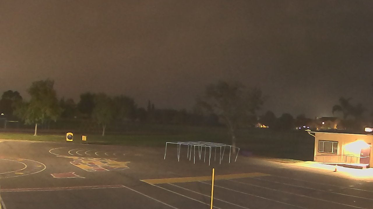 Thumbnail for current weather camera view from Von Renner Elementary School in Newman, California