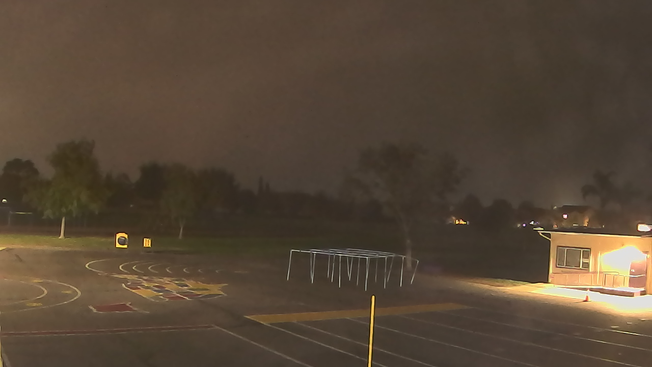Thumbnail for current weather camera view from Von Renner Elementary School in Newman, California