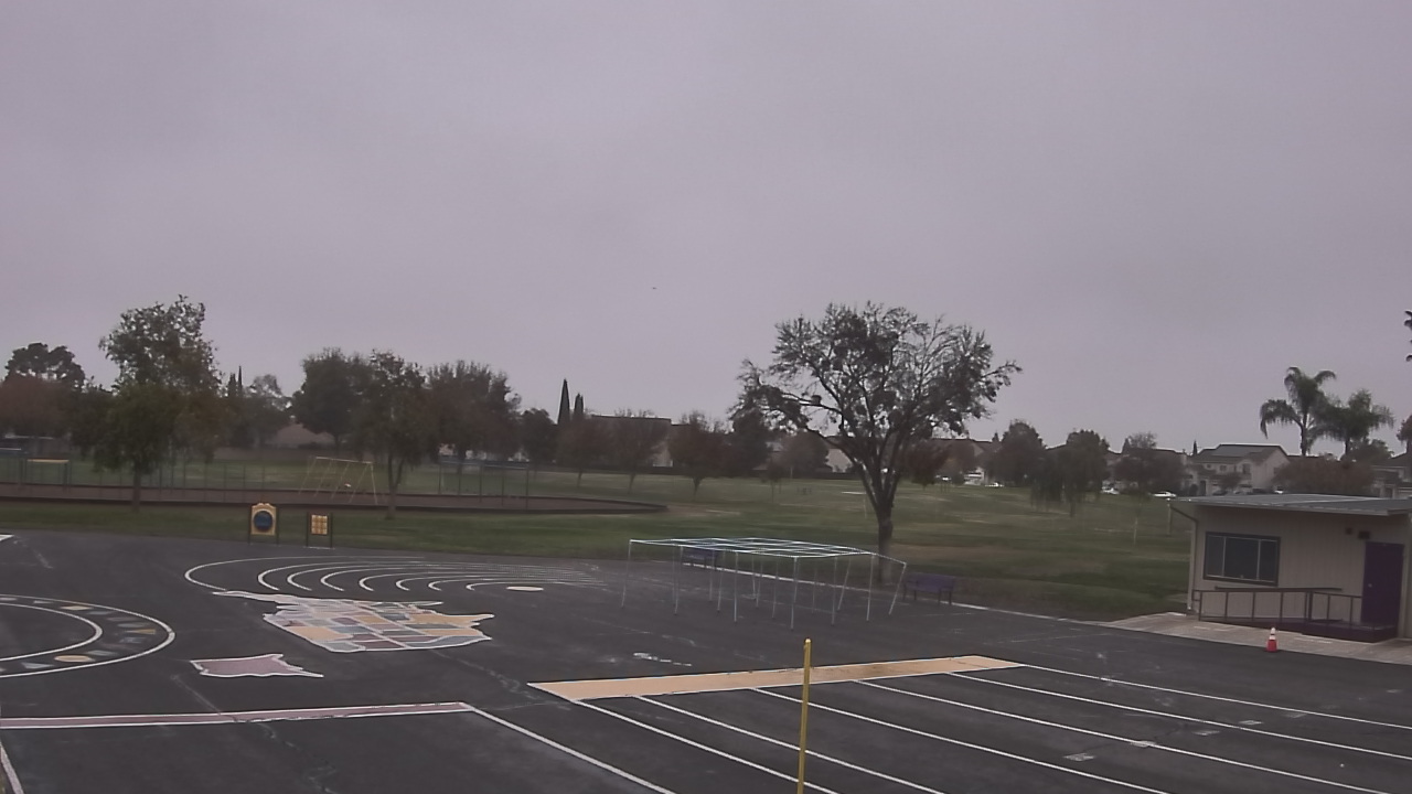 Thumbnail for current weather camera view from Von Renner Elementary School in Newman, California