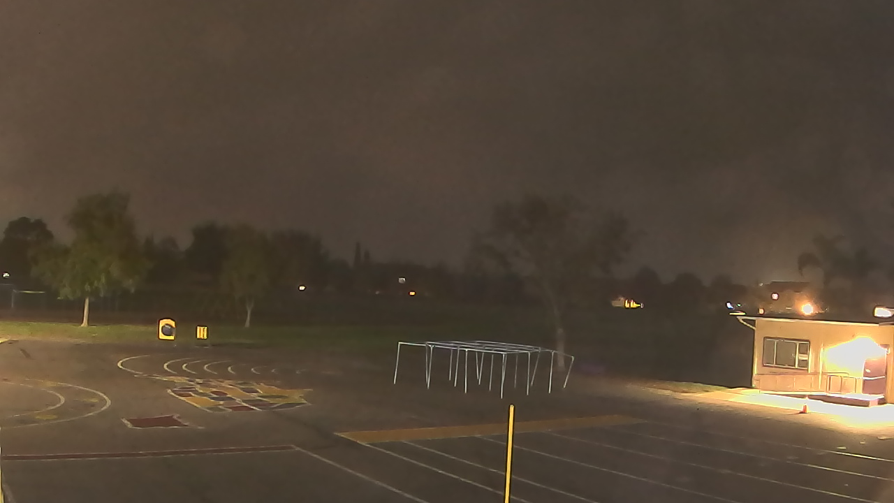 Thumbnail for current weather camera view from Von Renner Elementary School in Newman, California