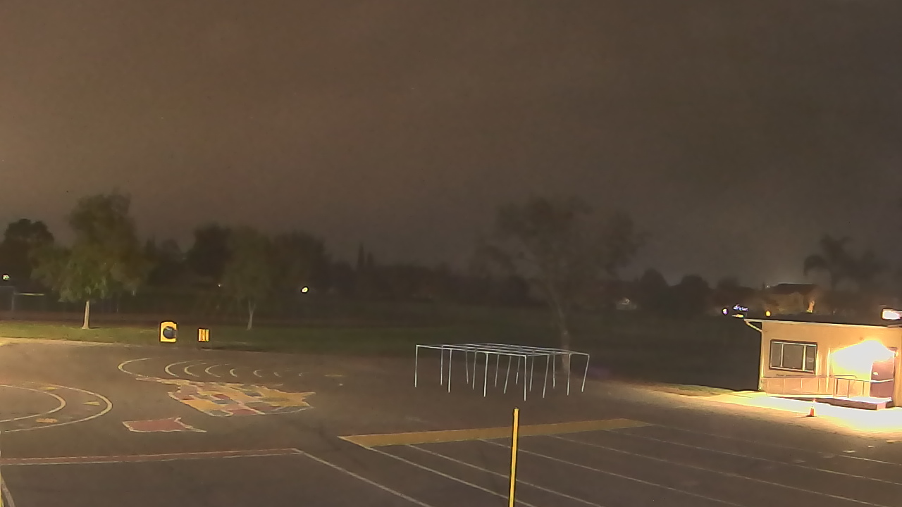 Thumbnail for current weather camera view from Von Renner Elementary School in Newman, California