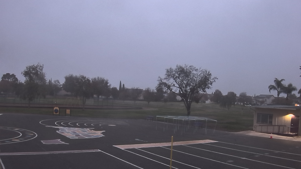 Thumbnail for current weather camera view from Von Renner Elementary School in Newman, California
