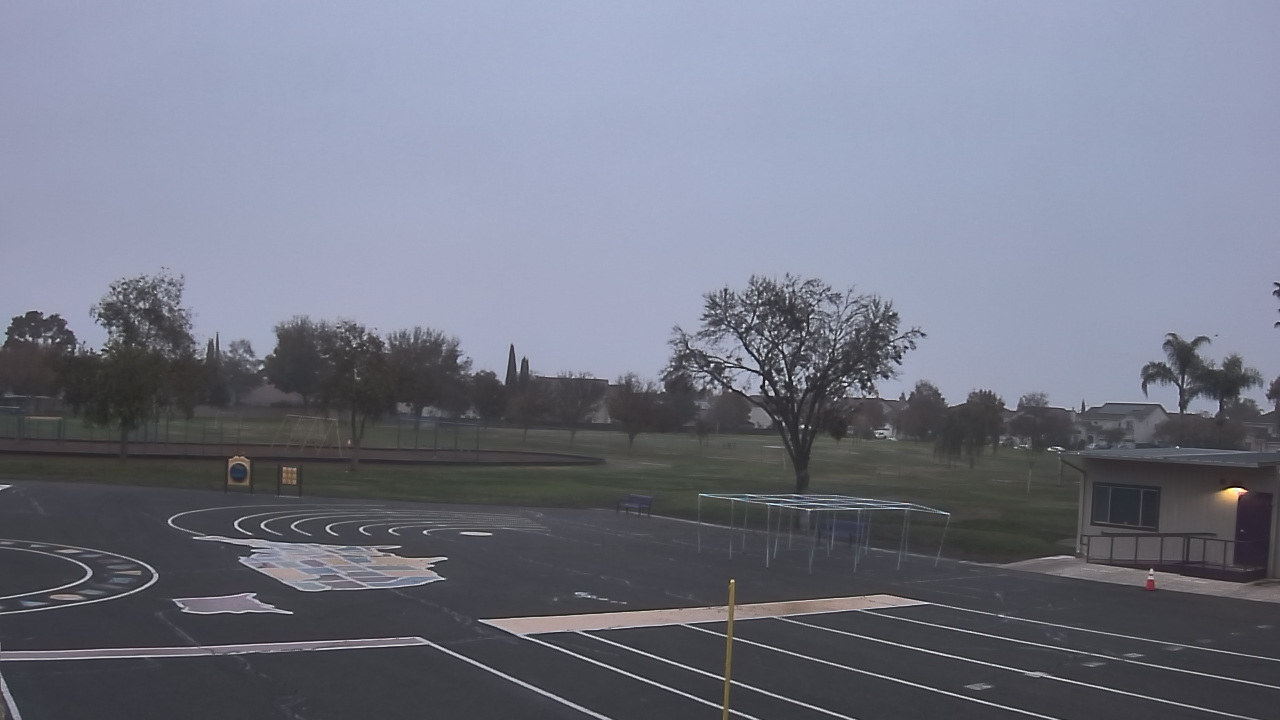 Thumbnail for current weather camera view from Von Renner Elementary School in Newman, California