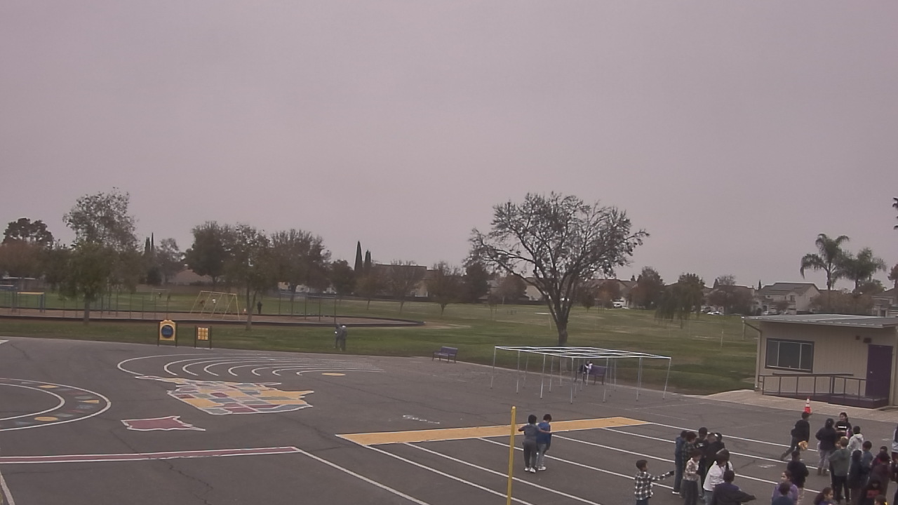 Thumbnail for current weather camera view from Von Renner Elementary School in Newman, California