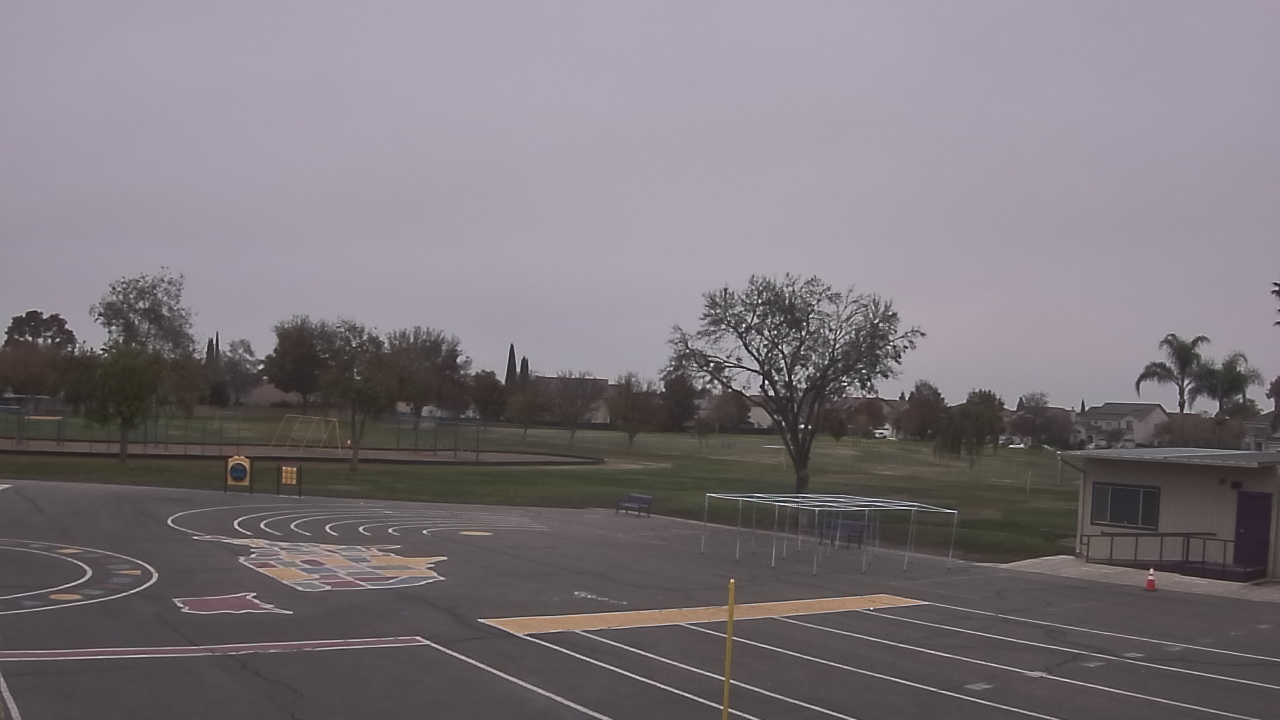 Thumbnail for current weather camera view from Von Renner Elementary School in Newman, California