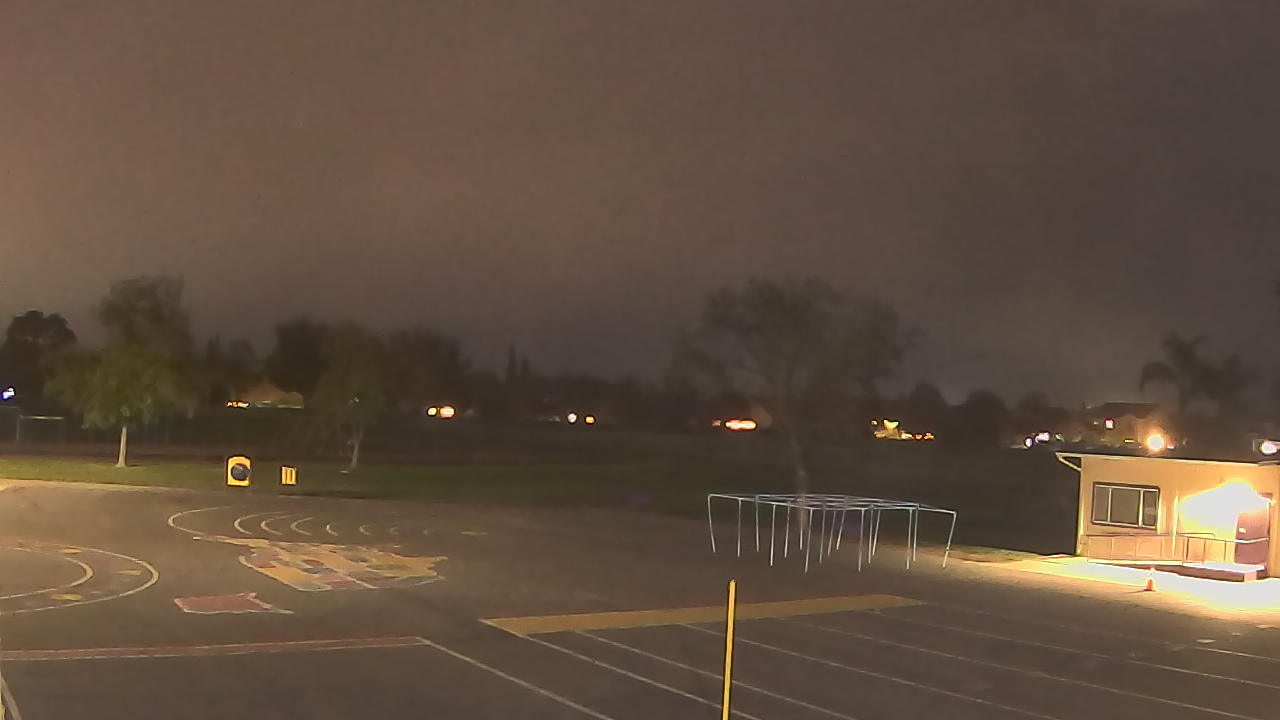 Thumbnail for current weather camera view from Von Renner Elementary School in Newman, California