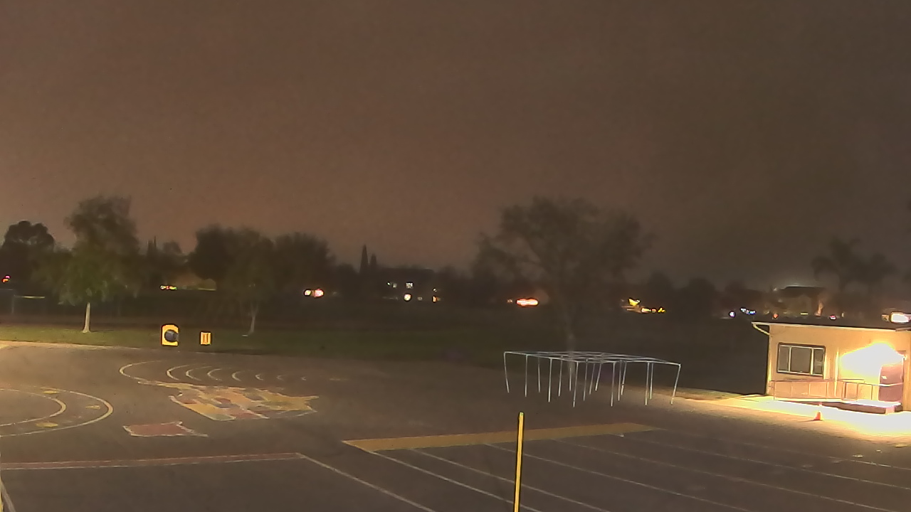 Thumbnail for current weather camera view from Von Renner Elementary School in Newman, California