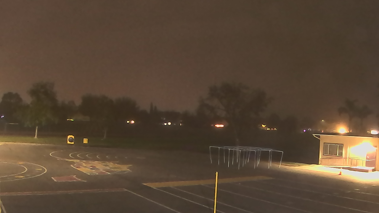 Thumbnail for current weather camera view from Von Renner Elementary School in Newman, California