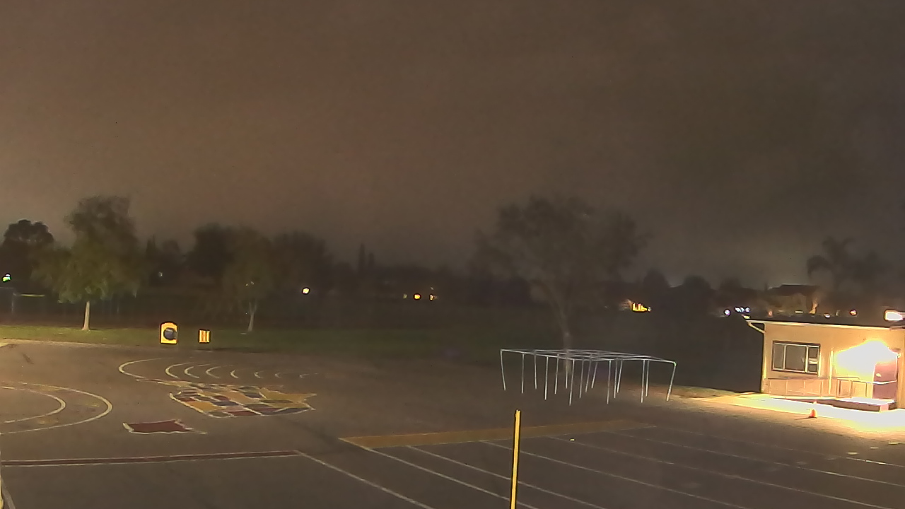 Thumbnail for current weather camera view from Von Renner Elementary School in Newman, California