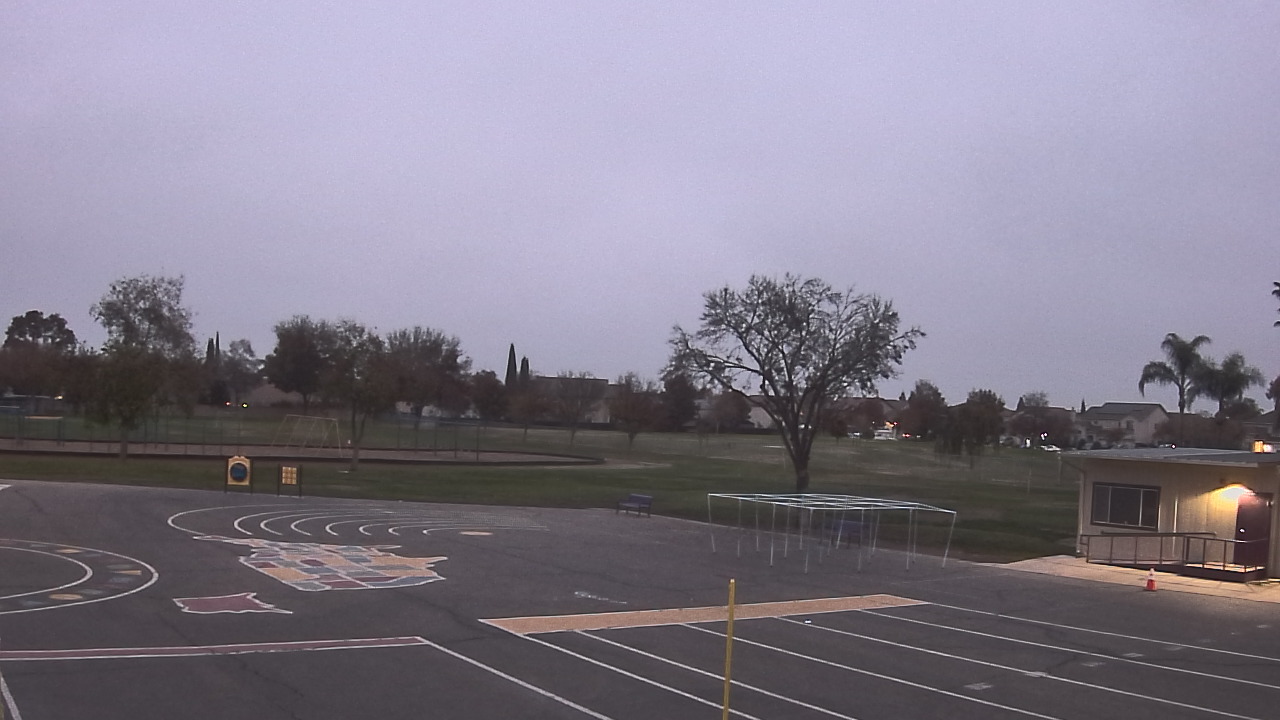 Thumbnail for current weather camera view from Von Renner Elementary School in Newman, California