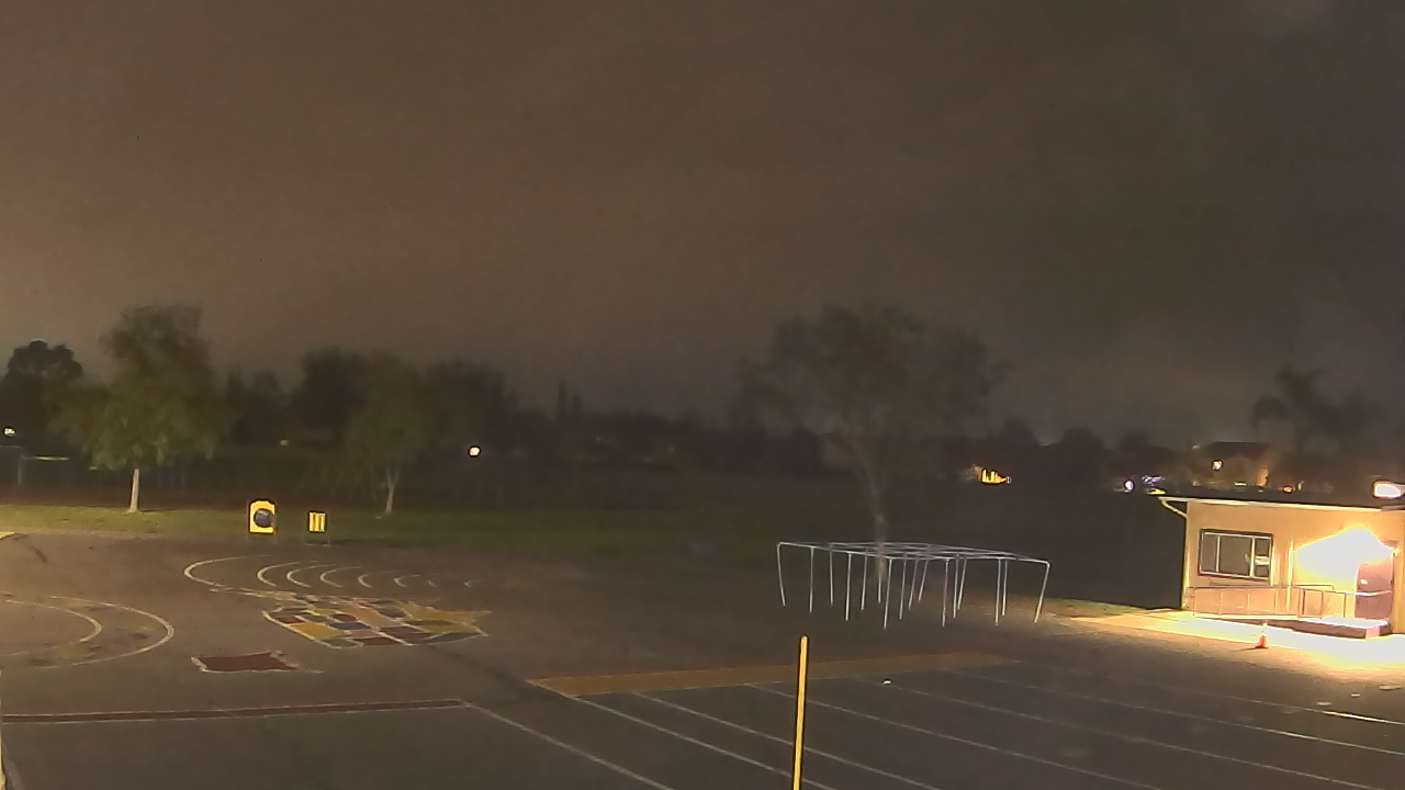 Thumbnail for current weather camera view from Von Renner Elementary School in Newman, California