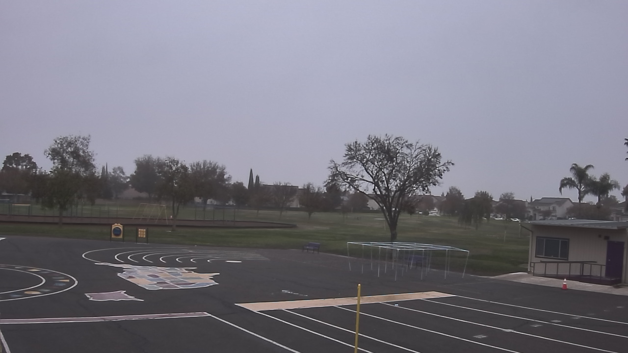 Thumbnail for current weather camera view from Von Renner Elementary School in Newman, California