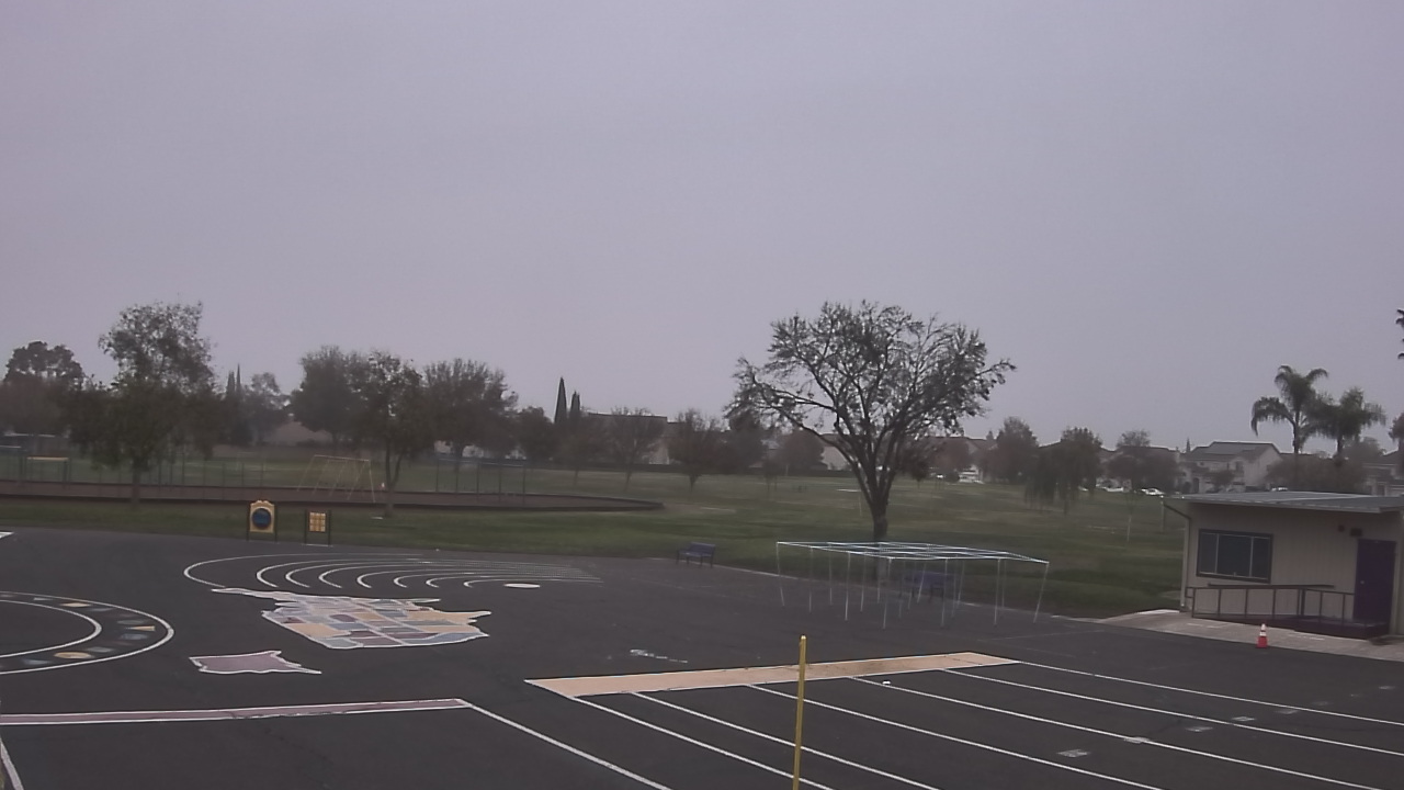 Thumbnail for current weather camera view from Von Renner Elementary School in Newman, California