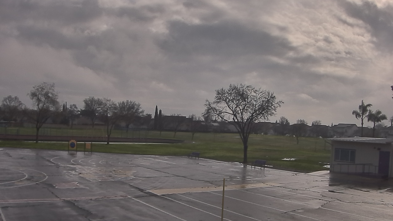 Thumbnail for current weather camera view from Von Renner Elementary School in Newman, California