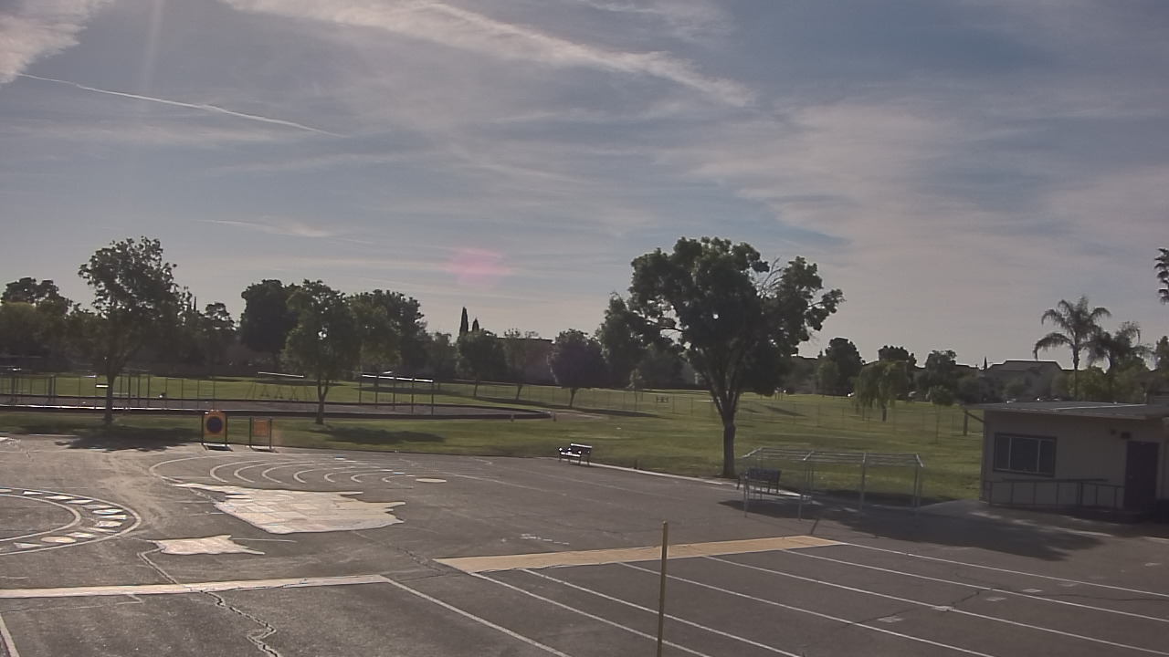 Thumbnail for current weather camera view from Von Renner Elementary School in Newman, California