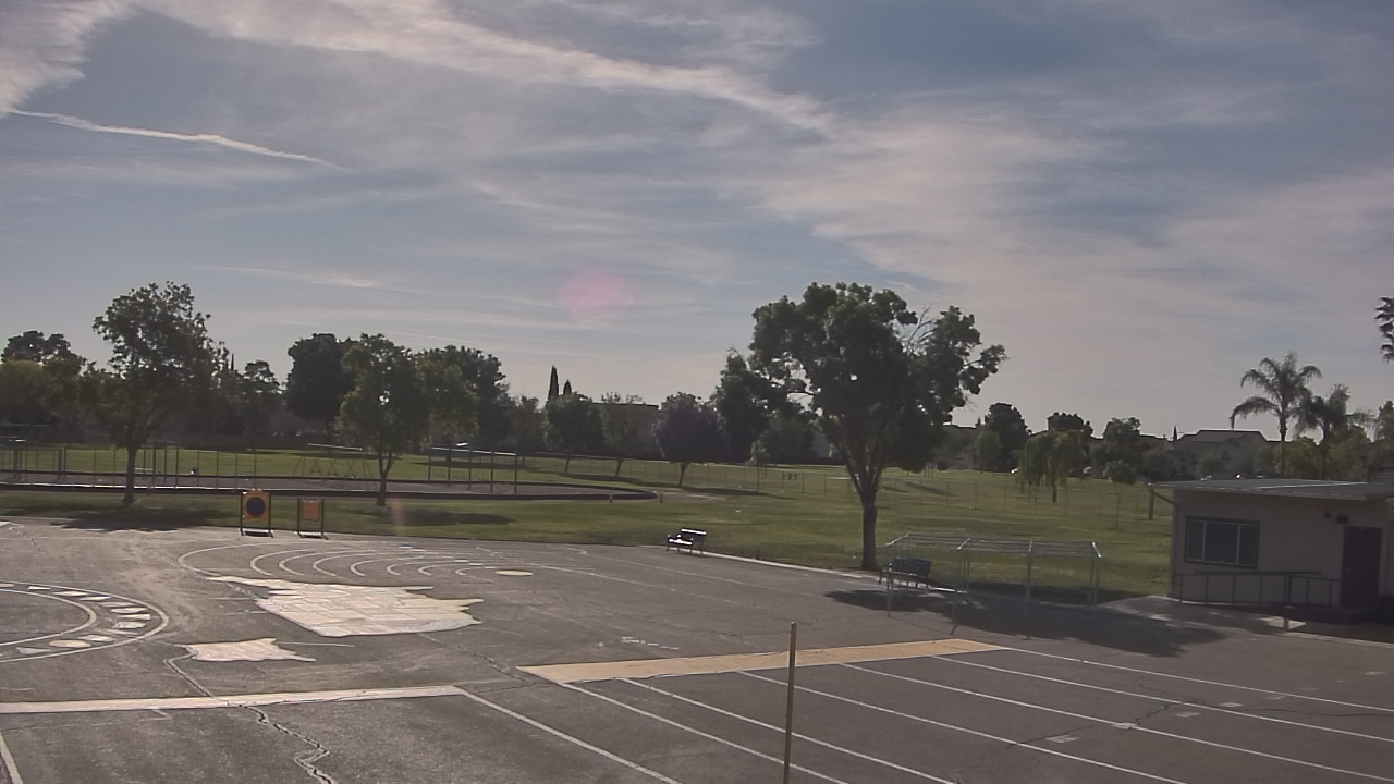 Thumbnail for current weather camera view from Von Renner Elementary School in Newman, California