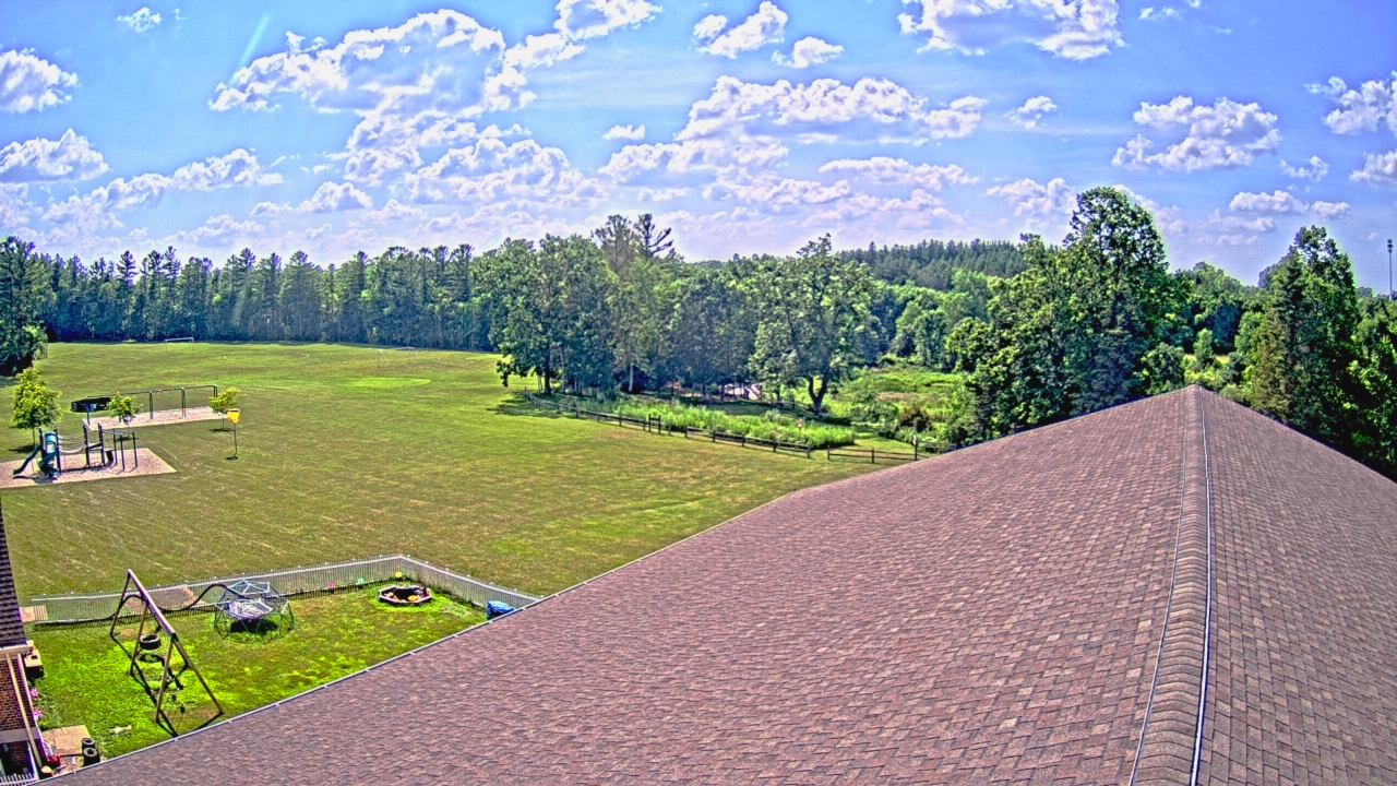 Thumbnail for current weather camera view from St Johns Lutheran School in Newburg, Wisconsin