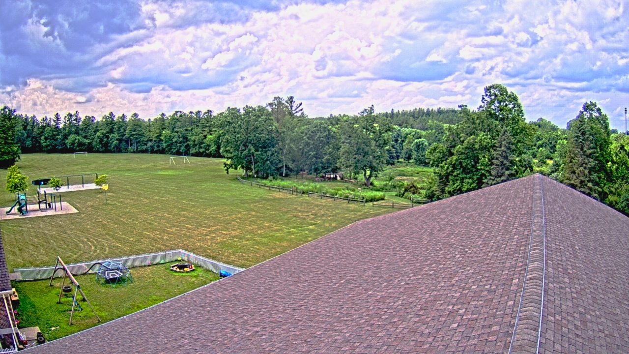Thumbnail for current weather camera view from St Johns Lutheran School in Newburg, Wisconsin