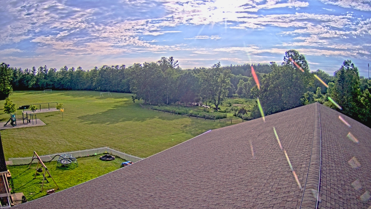 Thumbnail for current weather camera view from St Johns Lutheran School in Newburg, Wisconsin
