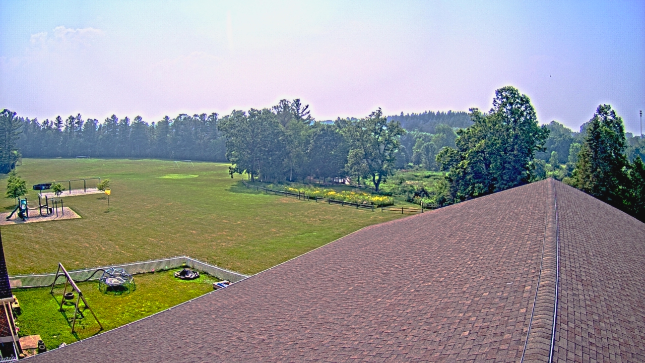 Thumbnail for current weather camera view from St Johns Lutheran School in Newburg, Wisconsin