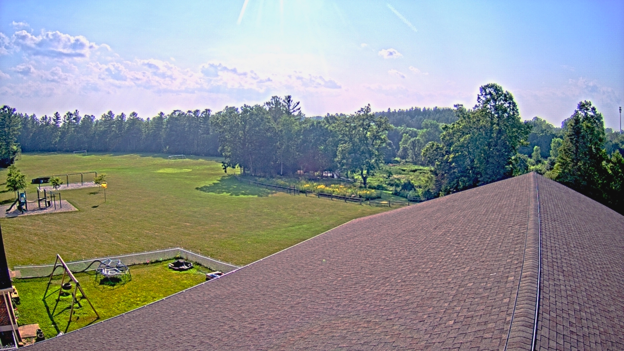 Thumbnail for current weather camera view from St Johns Lutheran School in Newburg, Wisconsin