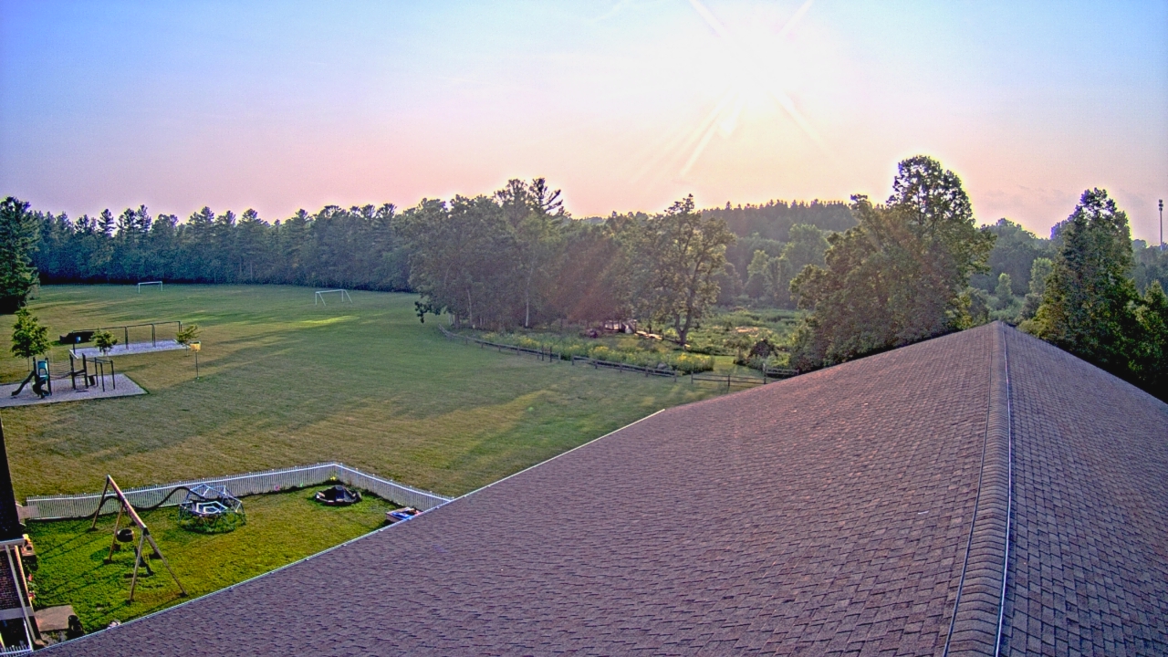 Thumbnail for current weather camera view from St Johns Lutheran School in Newburg, Wisconsin