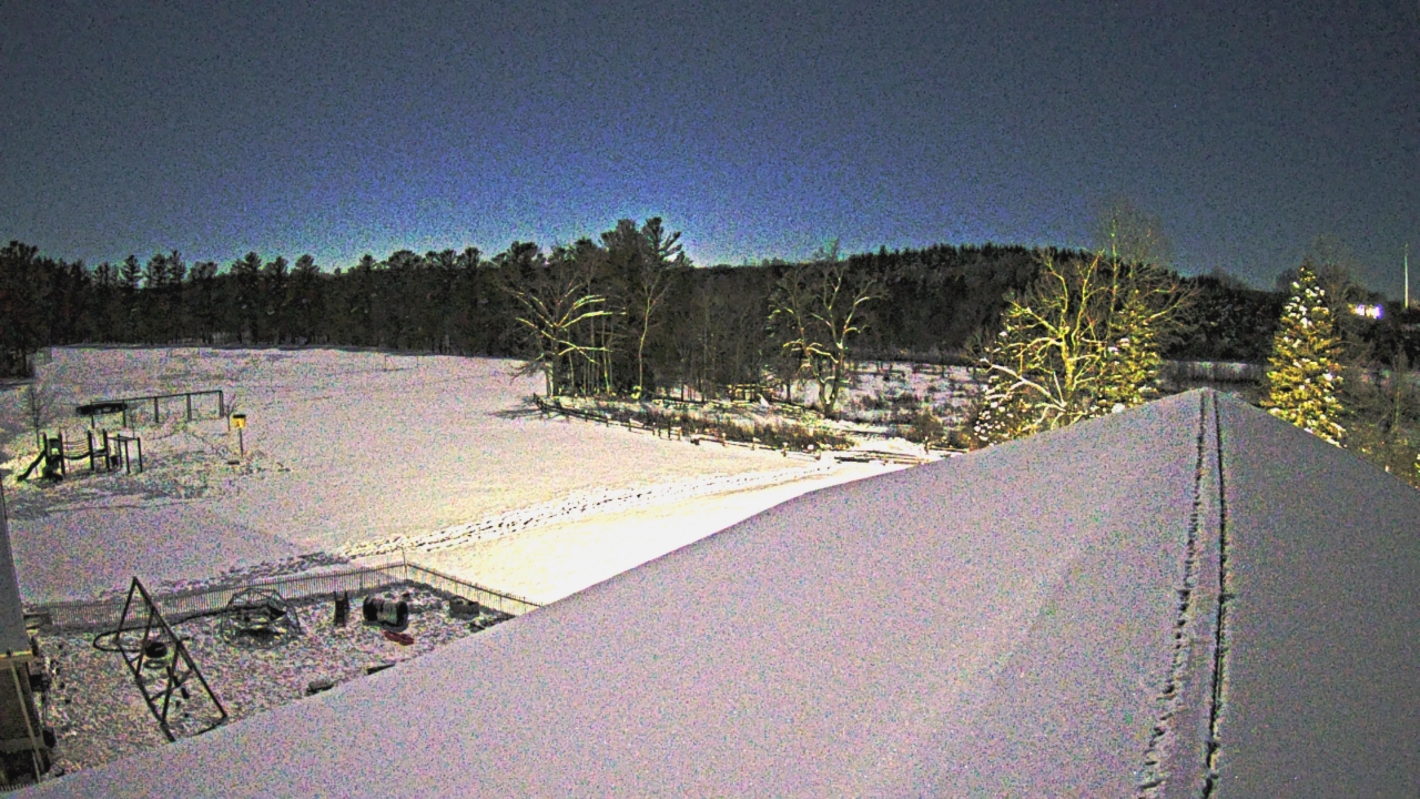 Thumbnail for current weather camera view from St Johns Lutheran School in Newburg, Wisconsin