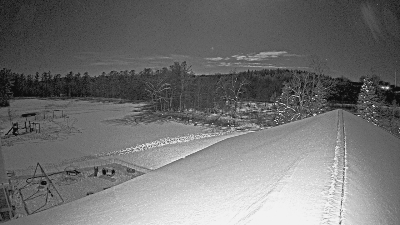 Thumbnail for current weather camera view from St Johns Lutheran School in Newburg, Wisconsin