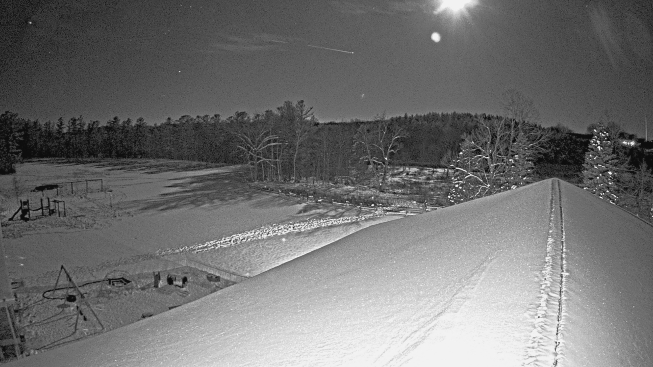 Thumbnail for current weather camera view from St Johns Lutheran School in Newburg, Wisconsin