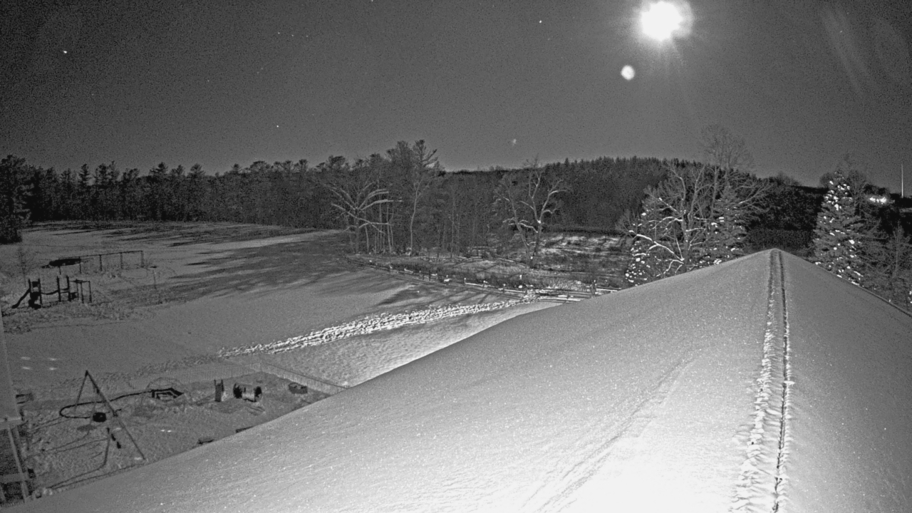 Thumbnail for current weather camera view from St Johns Lutheran School in Newburg, Wisconsin