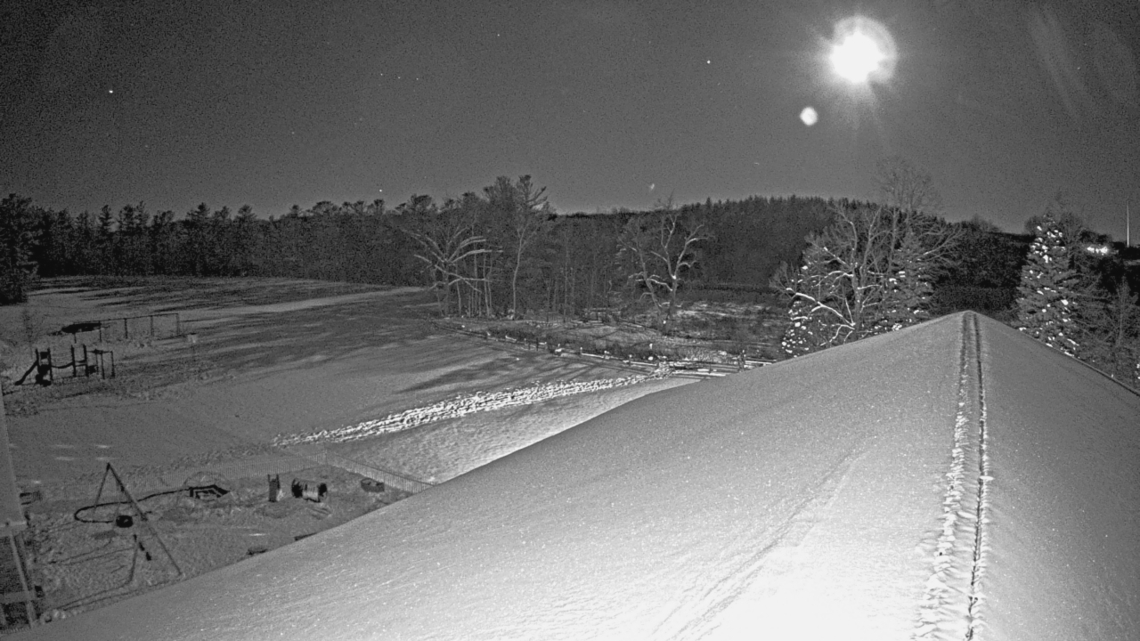 Thumbnail for current weather camera view from St Johns Lutheran School in Newburg, Wisconsin