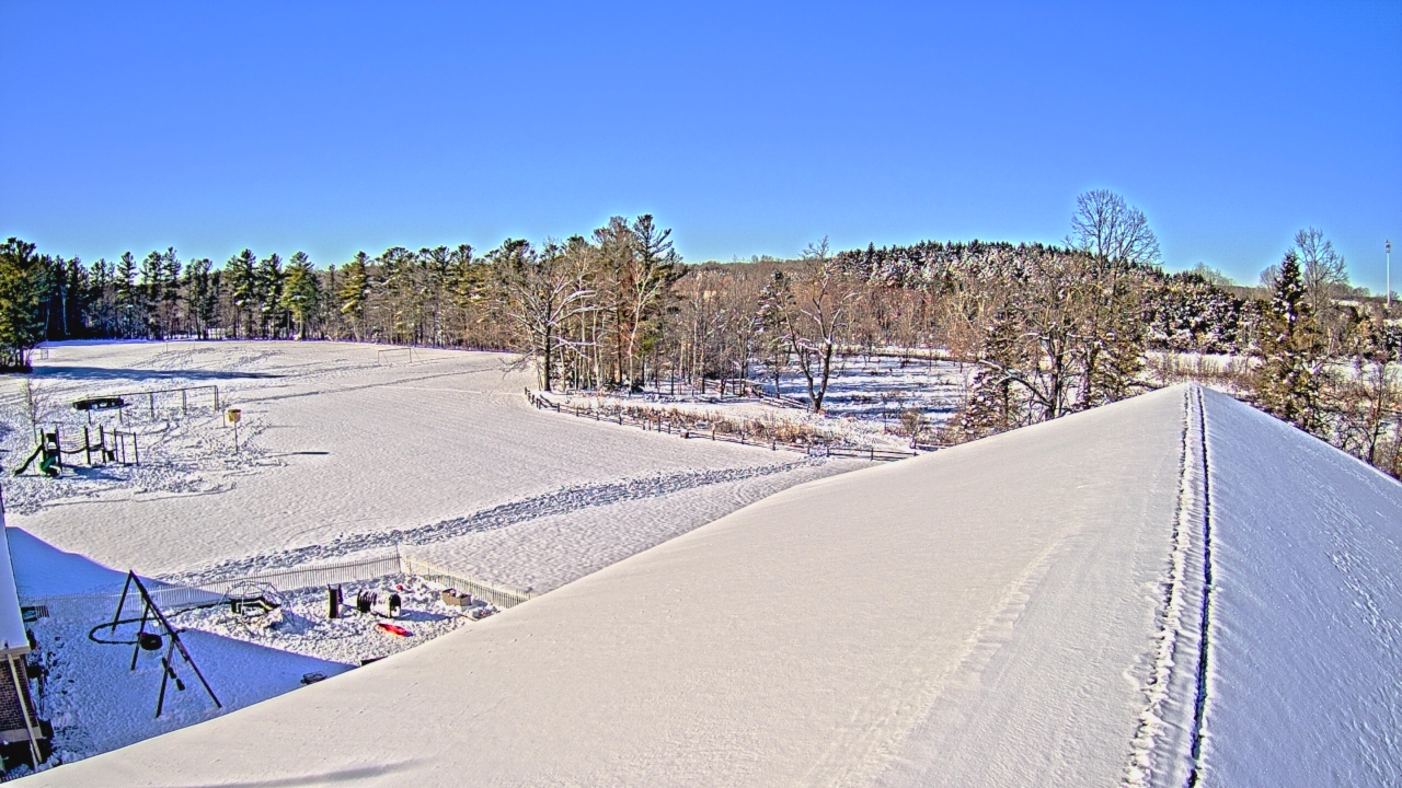 Thumbnail for current weather camera view from St Johns Lutheran School in Newburg, Wisconsin