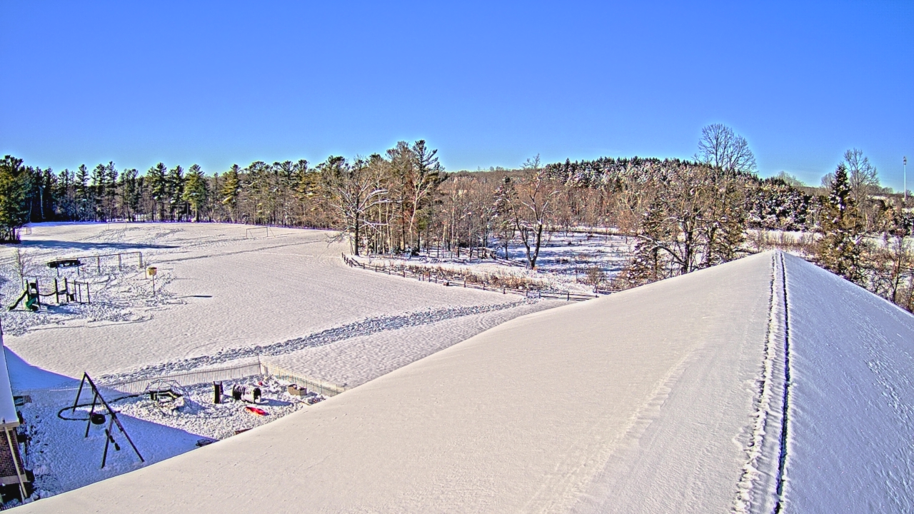 Thumbnail for current weather camera view from St Johns Lutheran School in Newburg, Wisconsin