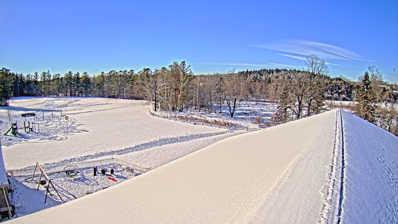 Thumbnail for current weather camera view from St Johns Lutheran School in Newburg, Wisconsin