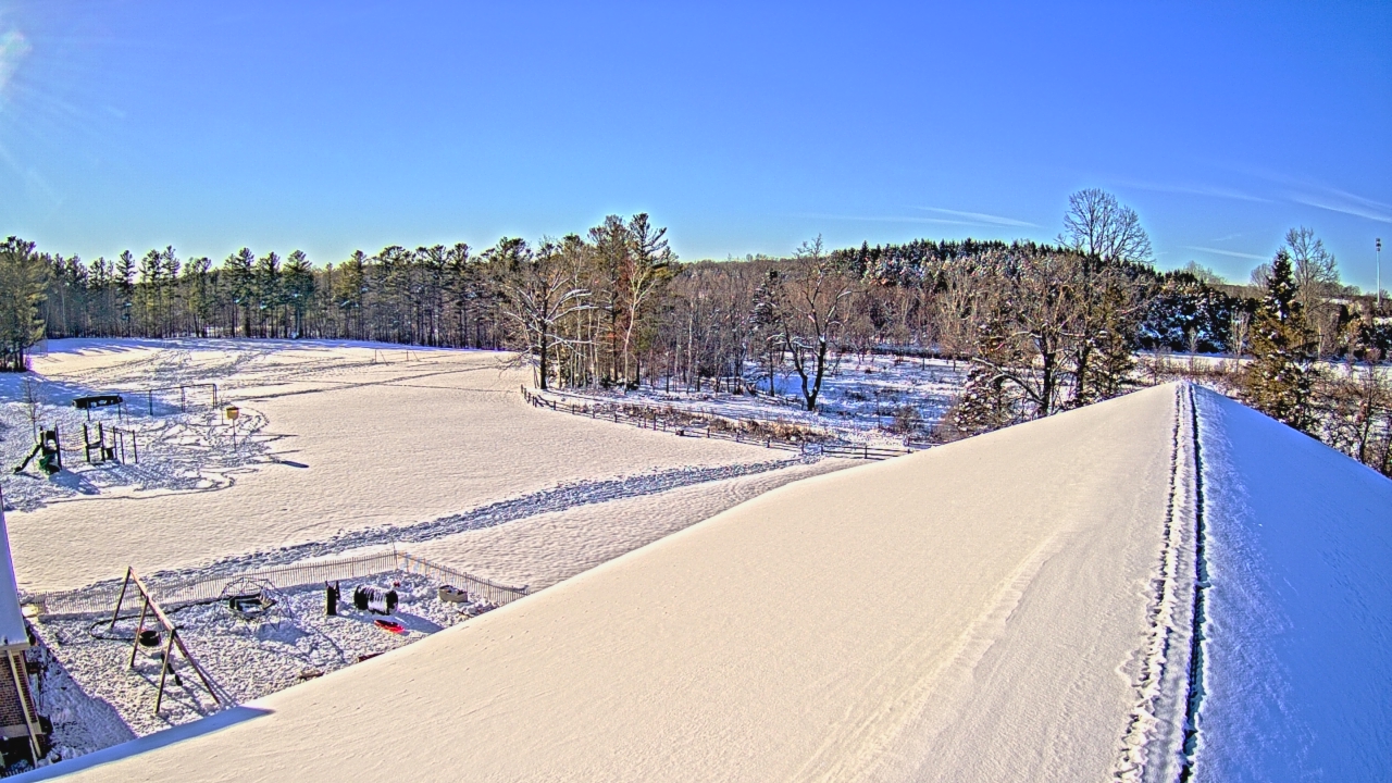 Thumbnail for current weather camera view from St Johns Lutheran School in Newburg, Wisconsin
