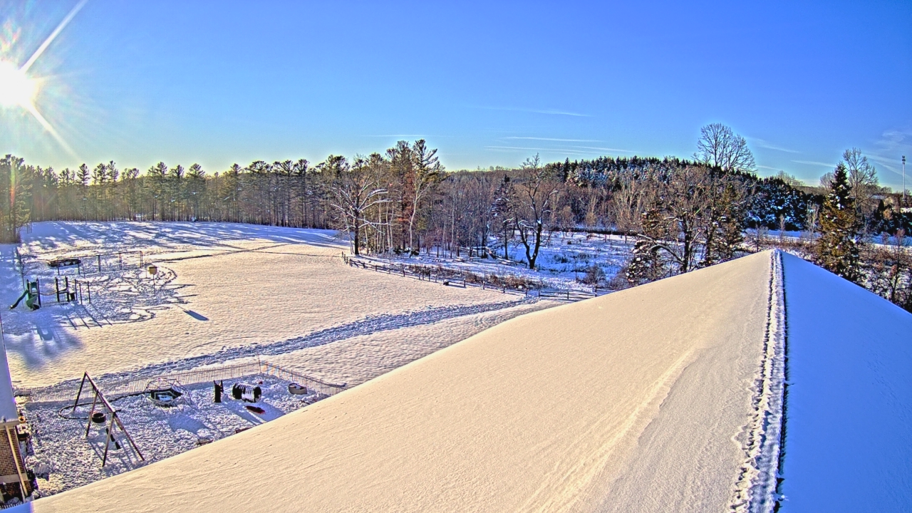 Thumbnail for current weather camera view from St Johns Lutheran School in Newburg, Wisconsin