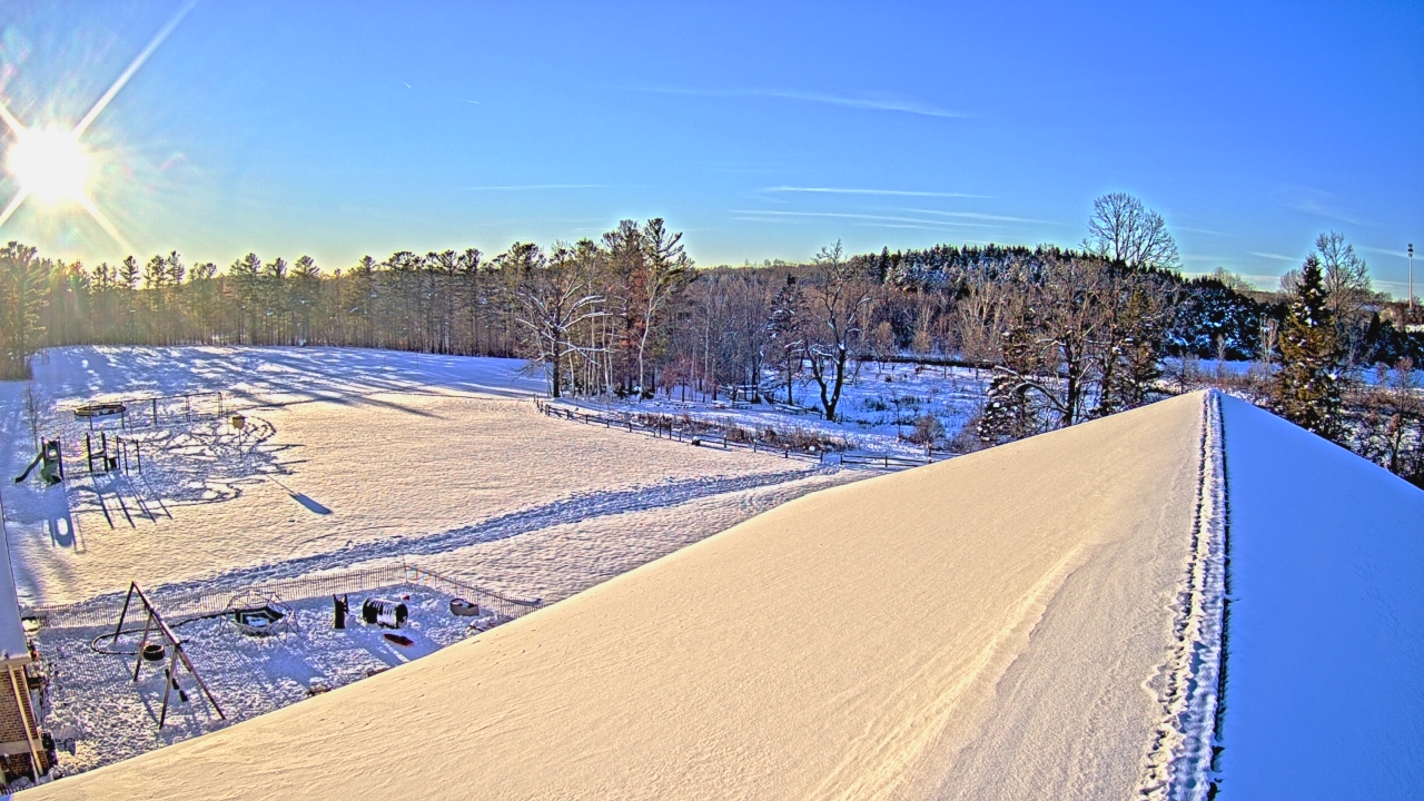 Thumbnail for current weather camera view from St Johns Lutheran School in Newburg, Wisconsin