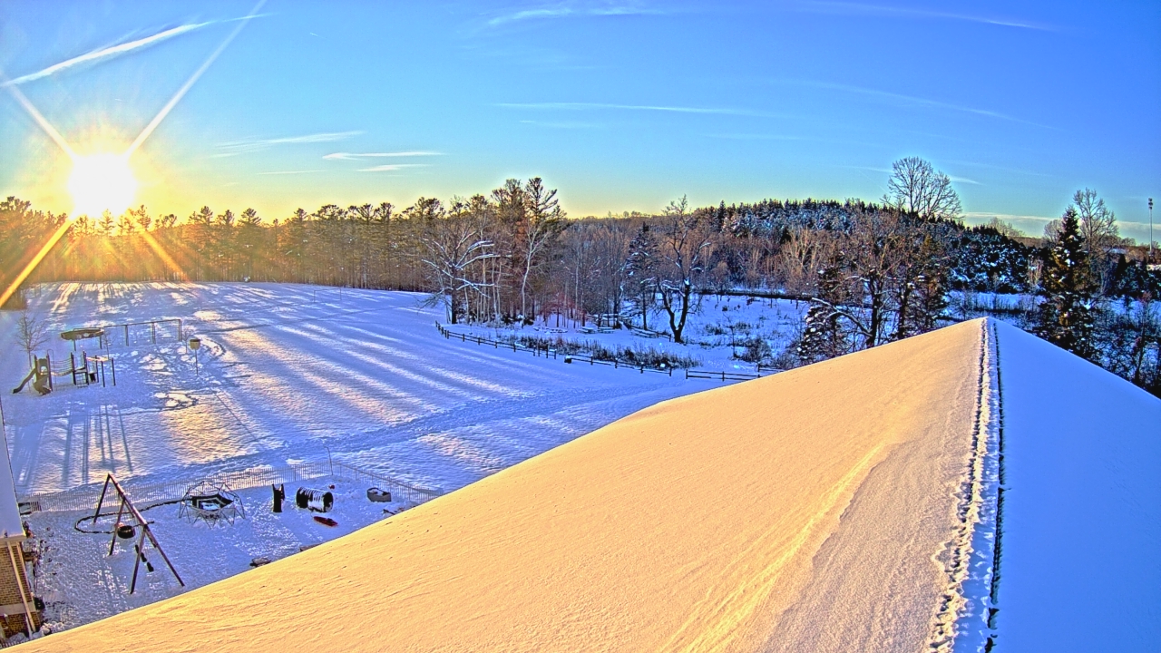 Thumbnail for current weather camera view from St Johns Lutheran School in Newburg, Wisconsin
