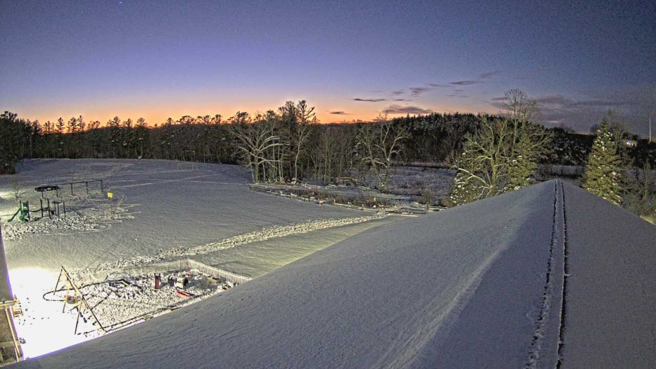 Thumbnail for current weather camera view from St Johns Lutheran School in Newburg, Wisconsin