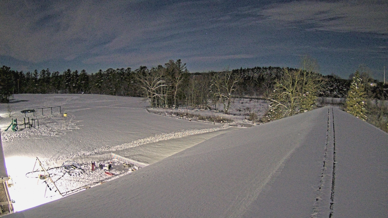 Thumbnail for current weather camera view from St Johns Lutheran School in Newburg, Wisconsin