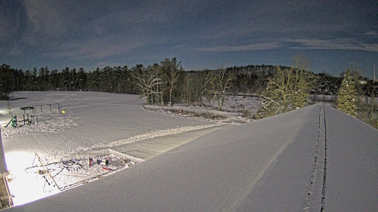 Thumbnail for current weather camera view from St Johns Lutheran School in Newburg, Wisconsin