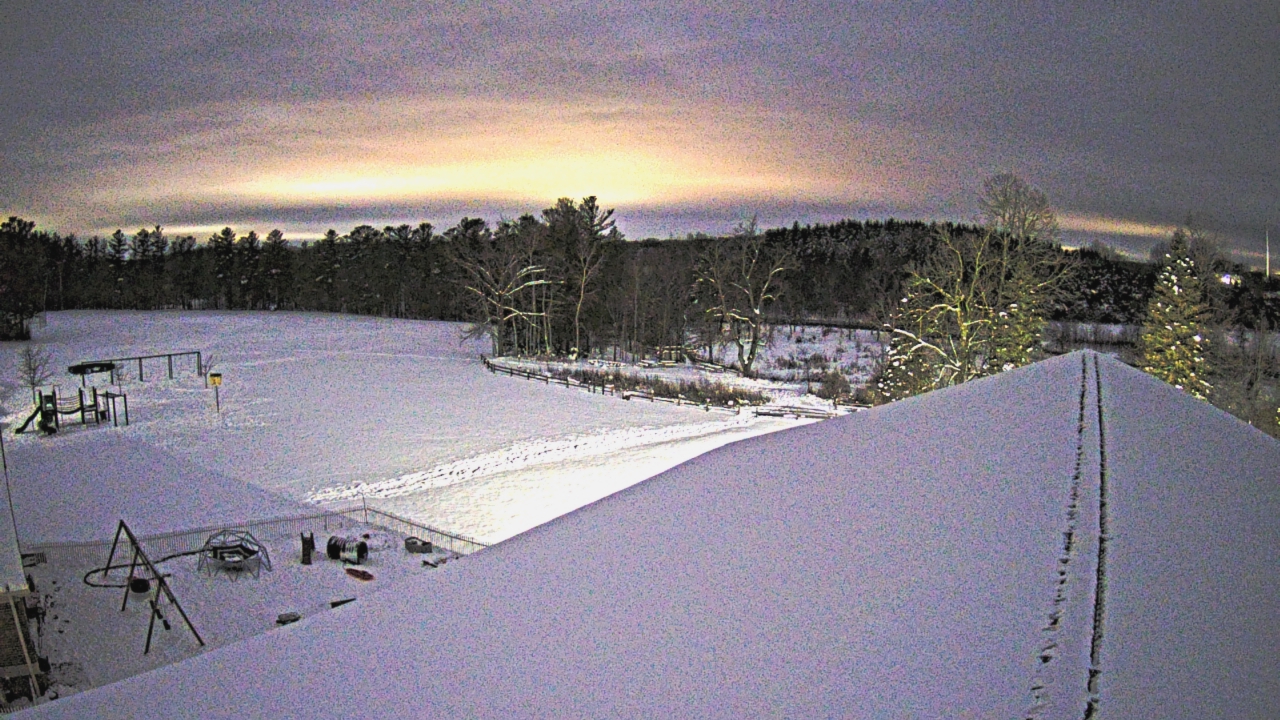 Thumbnail for current weather camera view from St Johns Lutheran School in Newburg, Wisconsin