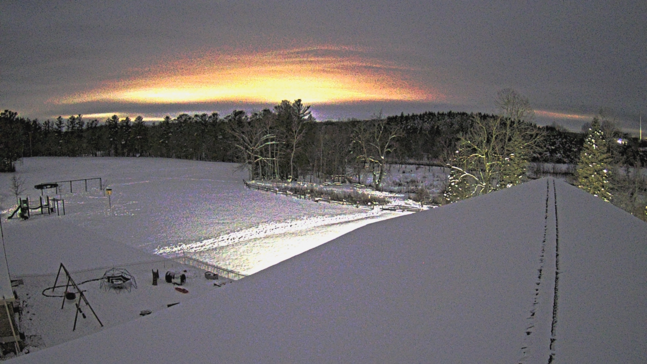 Thumbnail for current weather camera view from St Johns Lutheran School in Newburg, Wisconsin