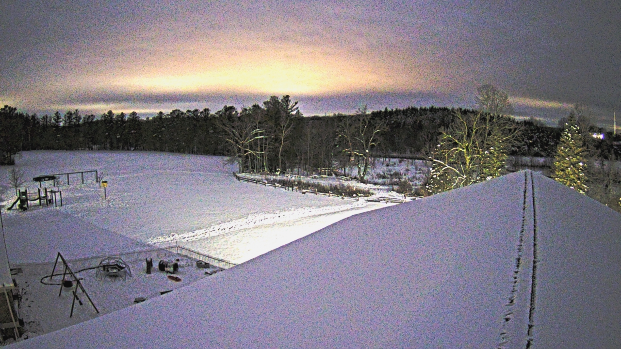 Thumbnail for current weather camera view from St Johns Lutheran School in Newburg, Wisconsin