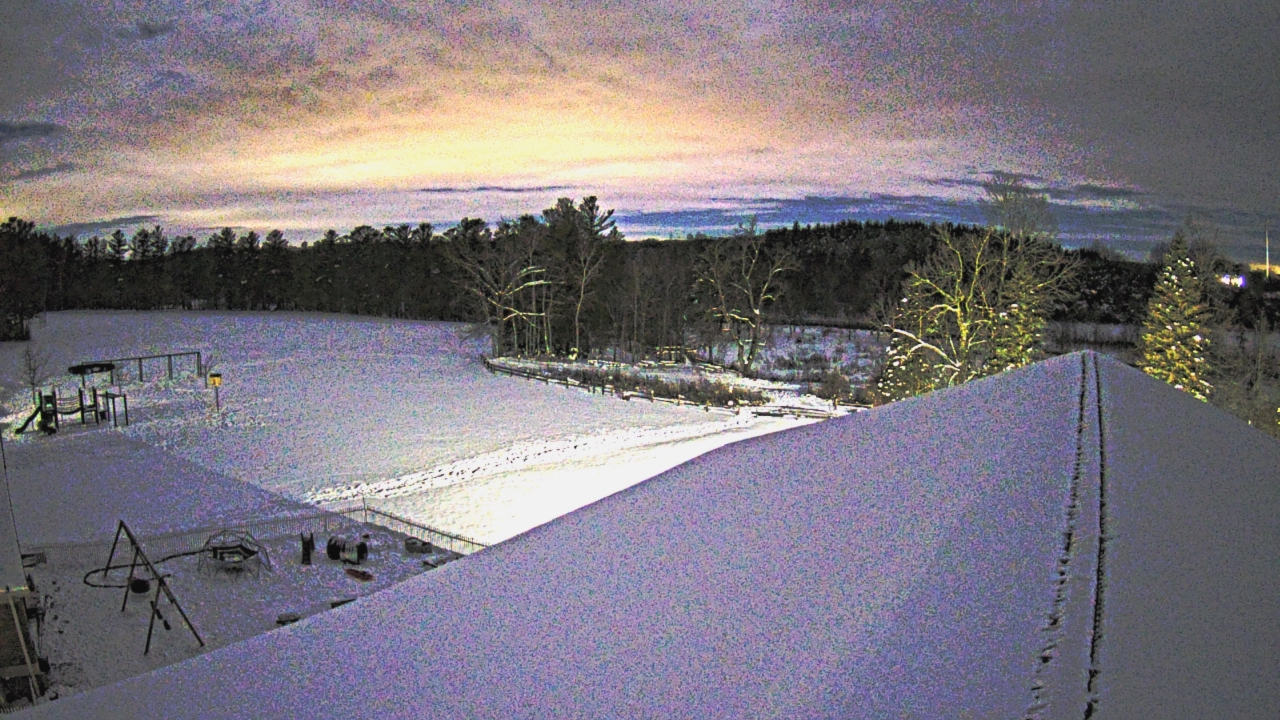 Thumbnail for current weather camera view from St Johns Lutheran School in Newburg, Wisconsin