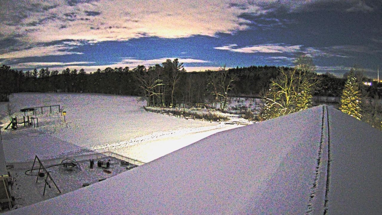 Thumbnail for current weather camera view from St Johns Lutheran School in Newburg, Wisconsin