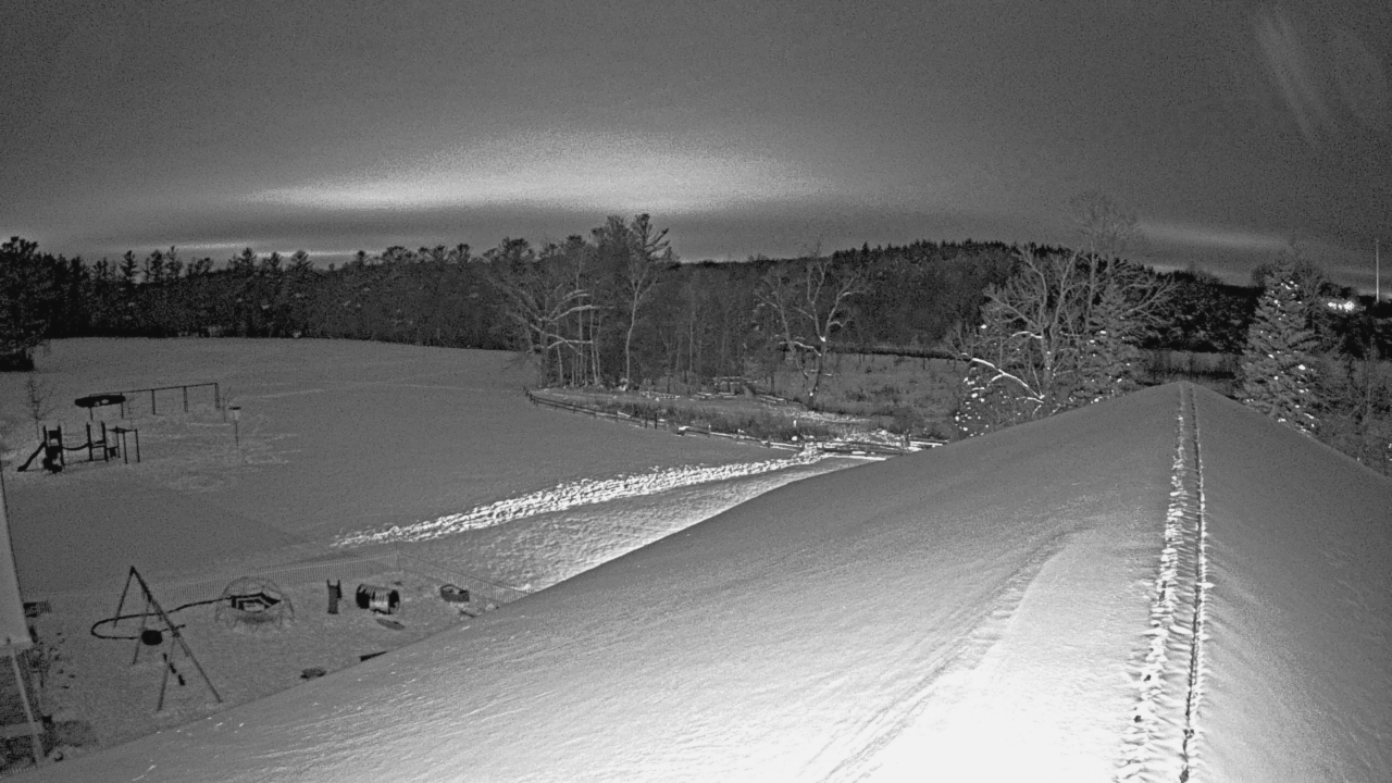 Thumbnail for current weather camera view from St Johns Lutheran School in Newburg, Wisconsin
