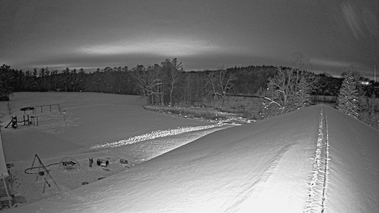Thumbnail for current weather camera view from St Johns Lutheran School in Newburg, Wisconsin