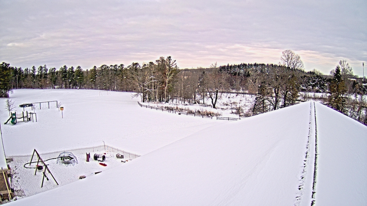Thumbnail for current weather camera view from St Johns Lutheran School in Newburg, Wisconsin