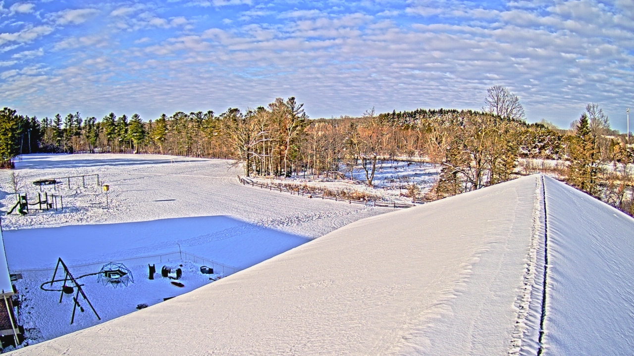 Thumbnail for current weather camera view from St Johns Lutheran School in Newburg, Wisconsin